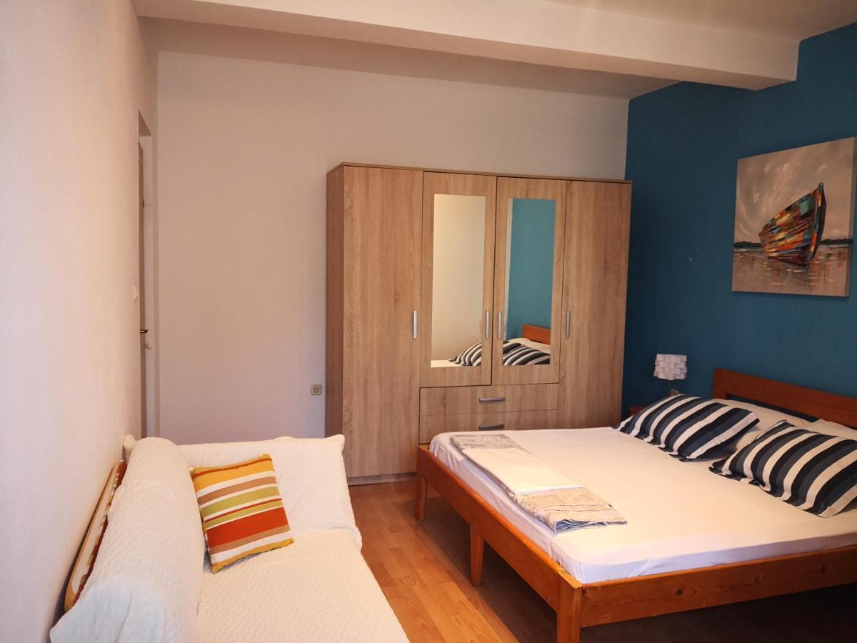 ביוגראד נה מורו Apartment Plavia Biograd מראה חיצוני תמונה
