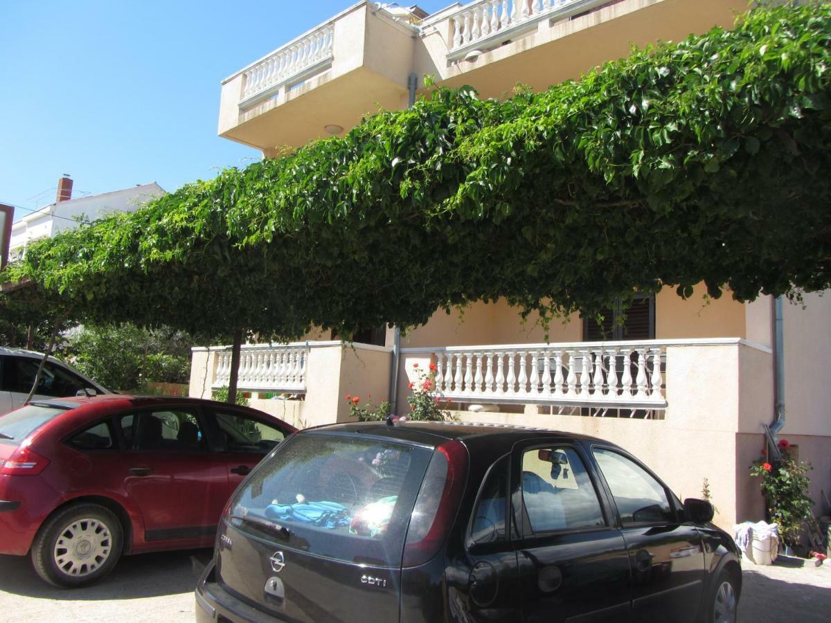 ביוגראד נה מורו Apartment Plavia Biograd מראה חיצוני תמונה
