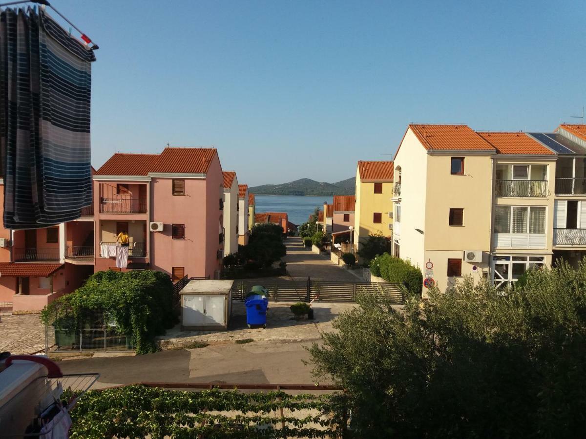 ביוגראד נה מורו Apartment Plavia Biograd מראה חיצוני תמונה